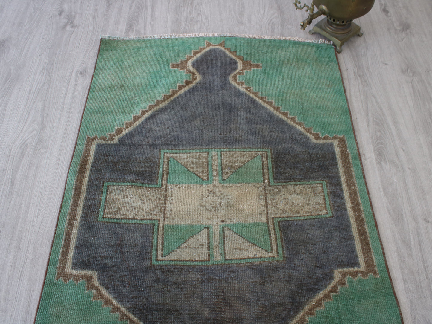 Handmade 3x10 Ft Vintage Oushak Runner Rug, Green Beige Oriental Wool Turkish Hallway Rug