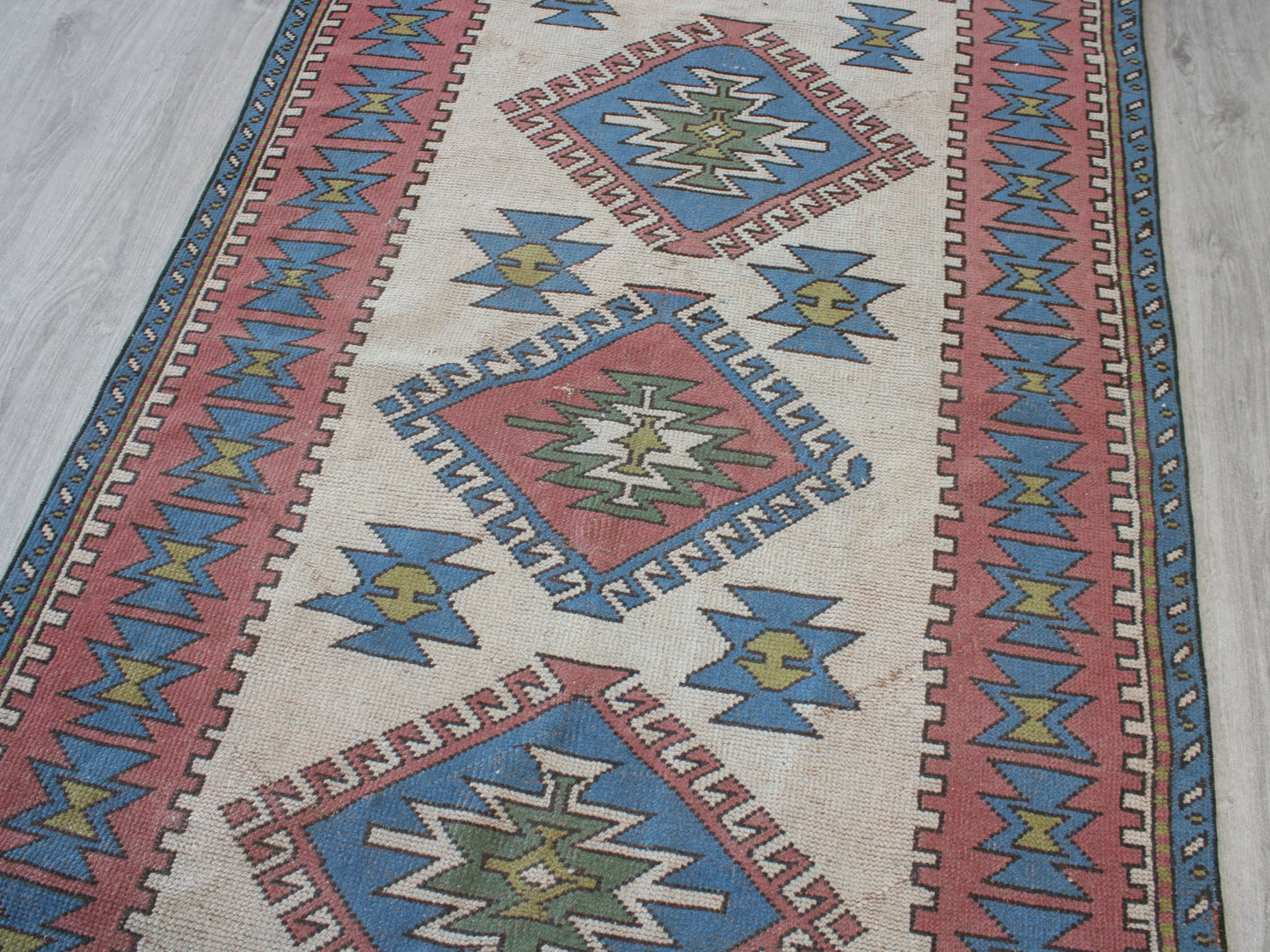 Vintage Oushak Rug - 3x4 ft Handmade Pink & White Oriental Area Rug