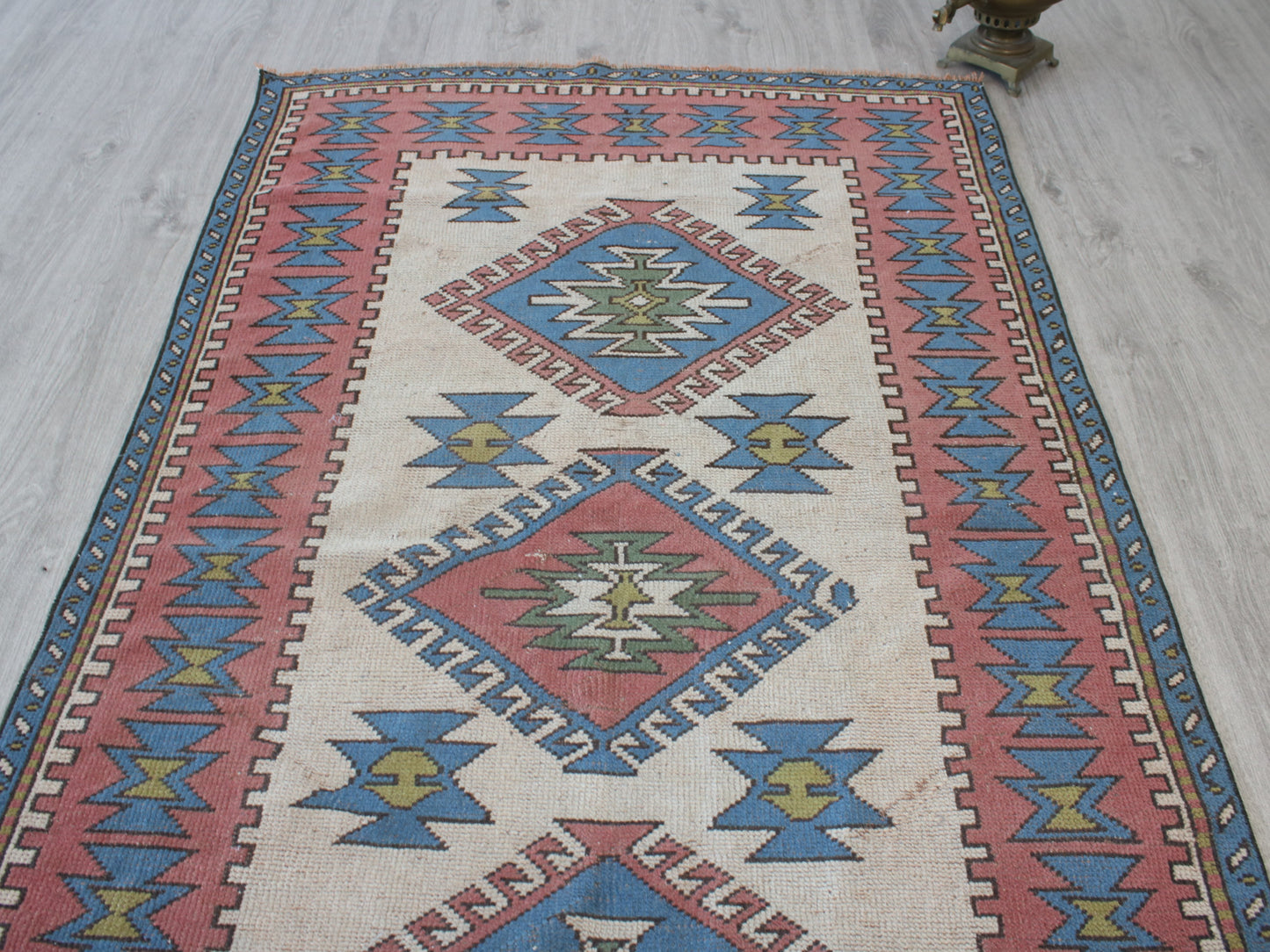 Vintage Oushak Rug - 3x4 ft Handmade Pink & White Oriental Area Rug