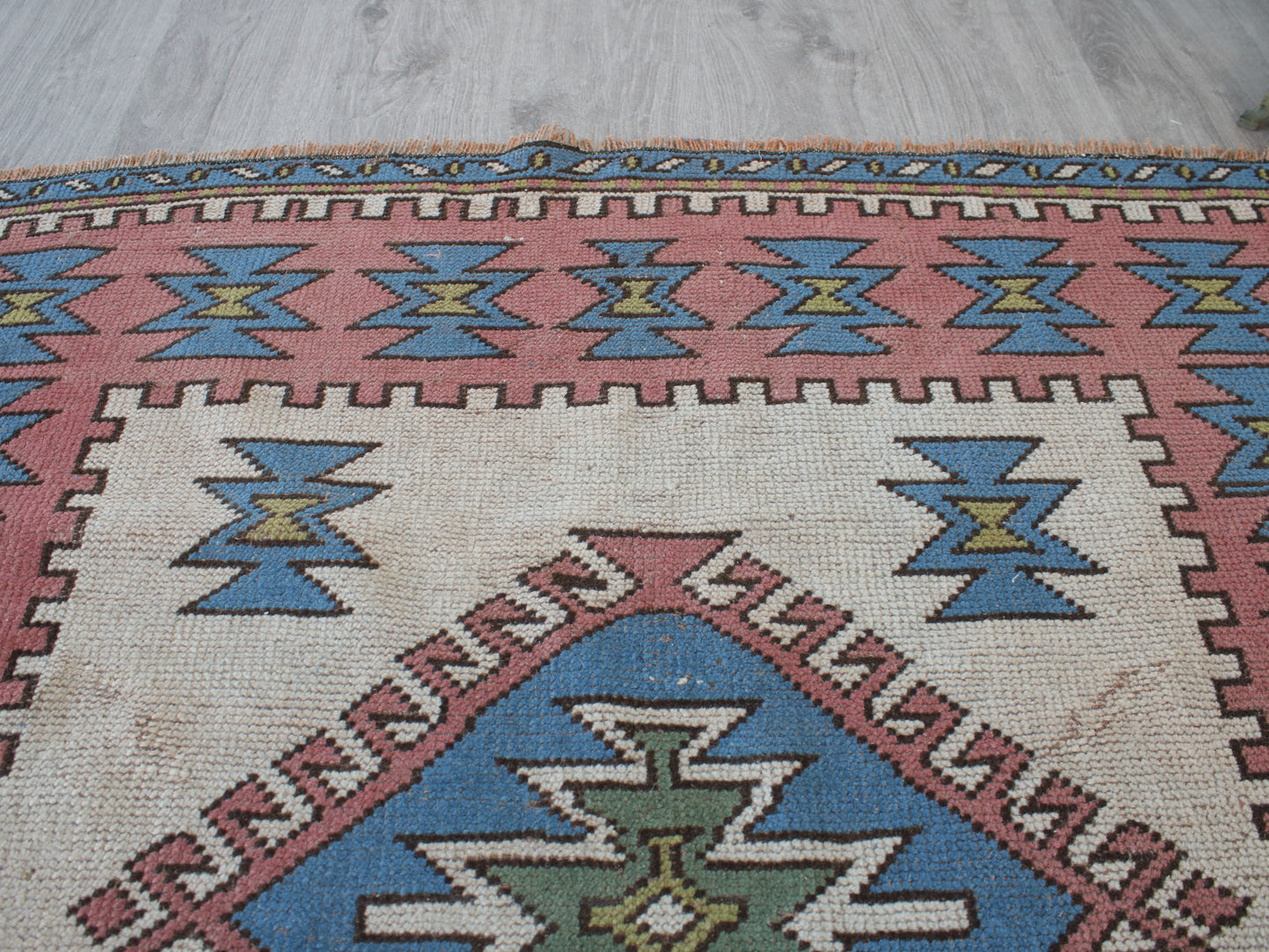 Vintage Oushak Rug - 3x4 ft Handmade Pink & White Oriental Area Rug