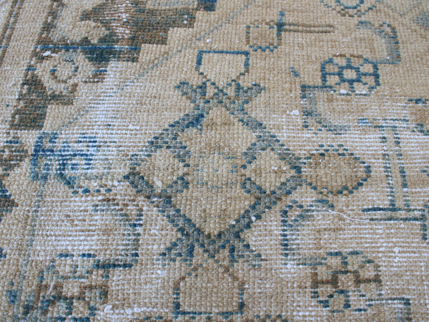 Vintage Oushak Rug - 4x7 ft Handmade Beige & Blue Oriental Area Rug