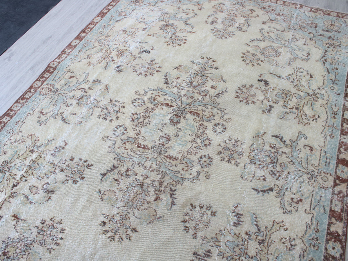 Vintage Turkish Oushak Rug – 6.7x10.5 ft | Handmade Wool Area Rug