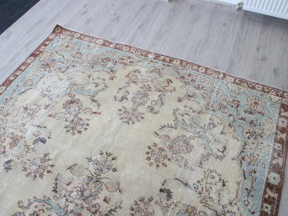 Vintage Turkish Oushak Rug – 6.7x10.5 ft | Handmade Wool Area Rug
