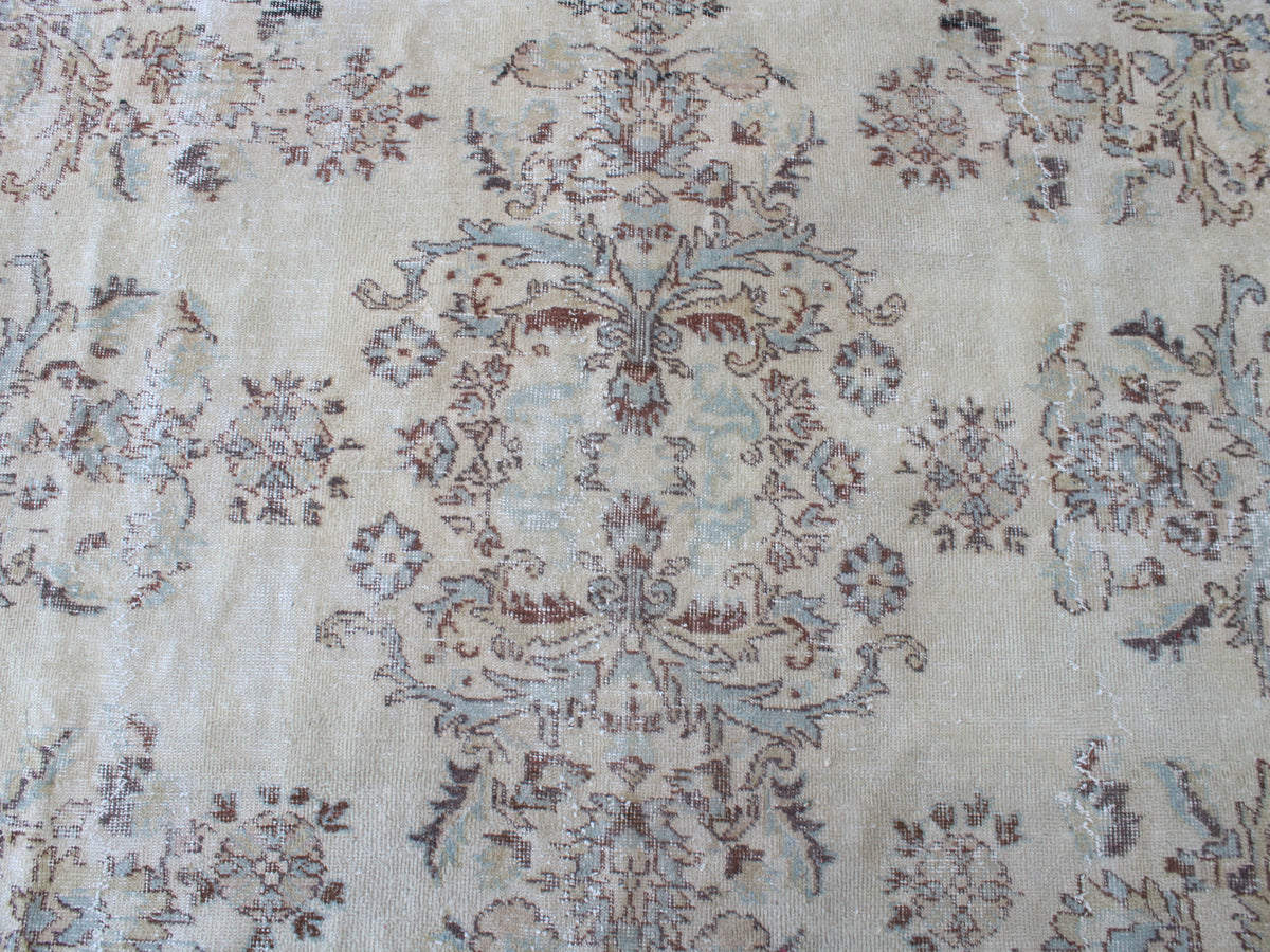 Vintage Turkish Oushak Rug – 6.7x10.5 ft | Handmade Wool Area Rug