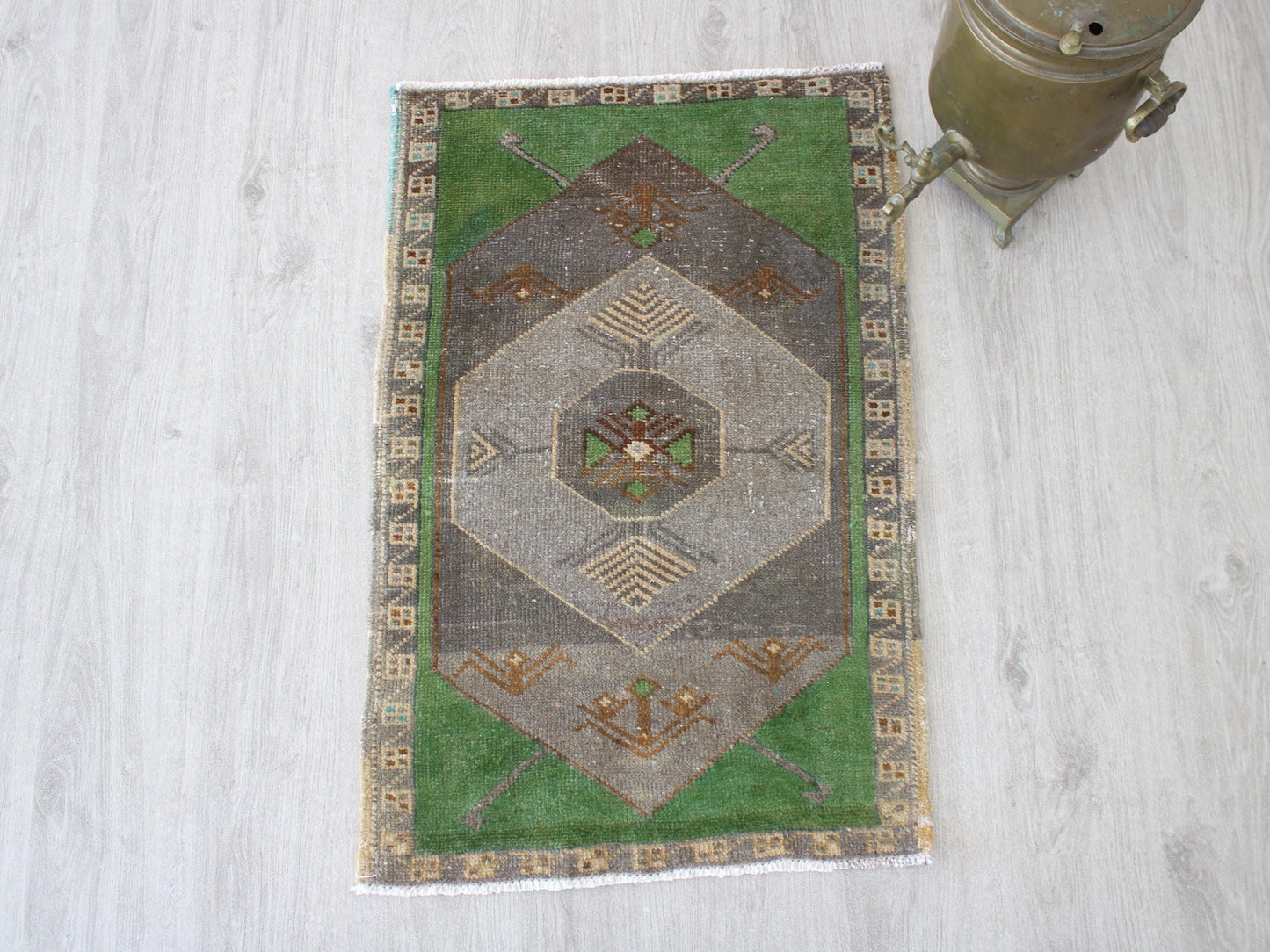 Oushak Doormat Rug, Handmade Wool Rug, Small Turkish Rug, 2x3 Ft, Entry Mat, Vintage Kitchen Rug, Welcome Rug