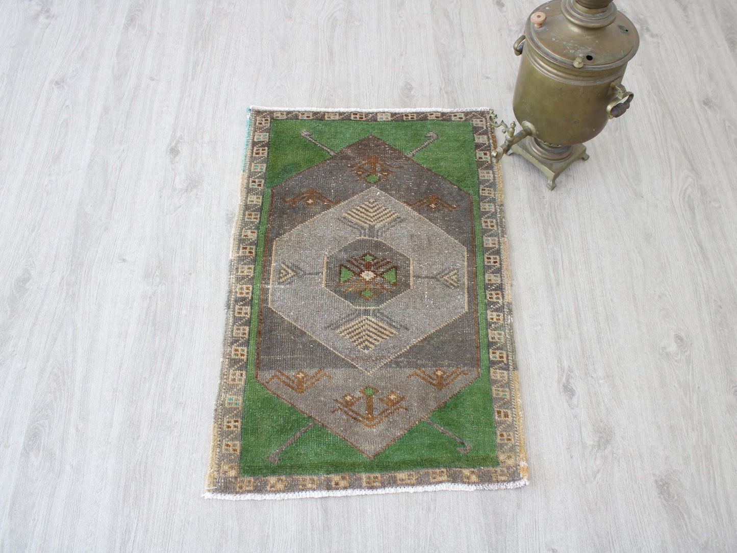 Oushak Doormat Rug, Handmade Wool Rug, Small Turkish Rug, 2x3 Ft, Entry Mat, Vintage Kitchen Rug, Welcome Rug