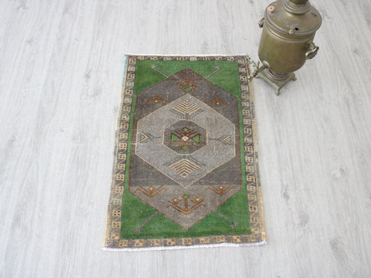 Oushak Doormat Rug, Handmade Wool Rug, Small Turkish Rug, 2x3 Ft, Entry Mat, Vintage Kitchen Rug, Welcome Rug