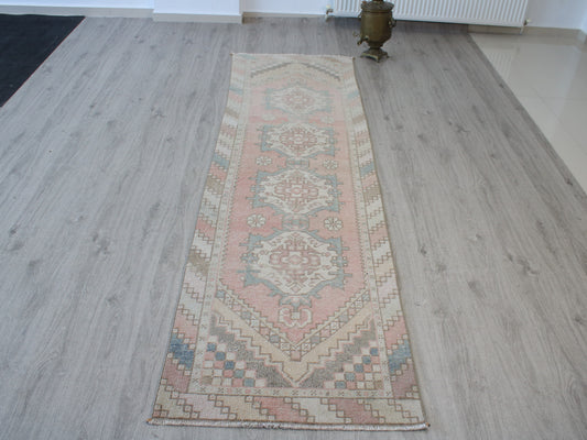 Vintage Pink Beige Oushak Runner Rug - 2'7"x9'3" Handwoven Anatolian Wool Rug
