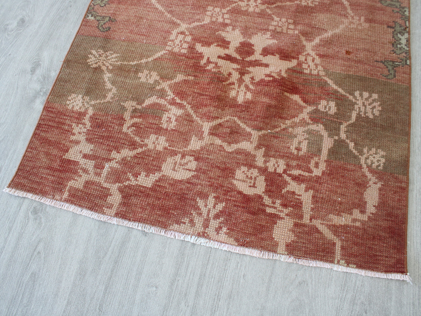 Vintage Oushak Rug - 5x8 Handwoven Pastel Anatolian Wool Rug